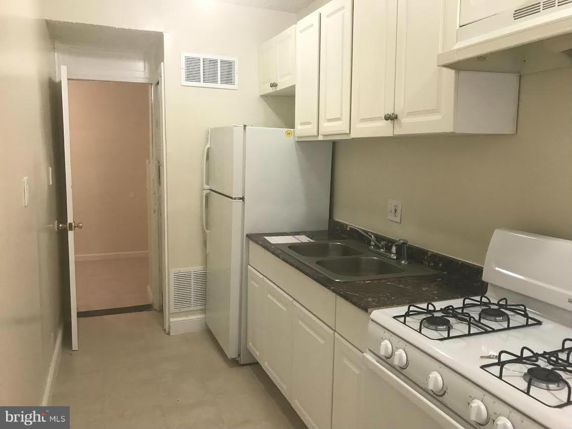 1112 Raum Street Northeast, Unit 1 Washington, DC 20002 - Photo 10 of 15 Kitchen