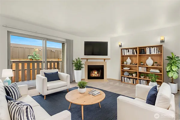 $315,000 | 18200 73rd Avenue Northeast, Unit B103, Kenmore, WA 98028
