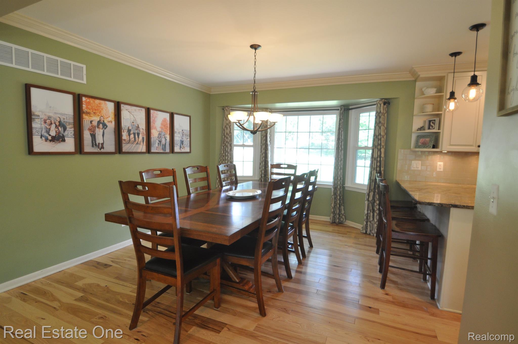36 Wimberly Drive Rochester, MI 48306 - Photo 8 of 41