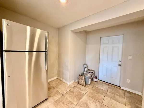 $1,500 | 2406 South 69th Street, Tampa, FL 33619