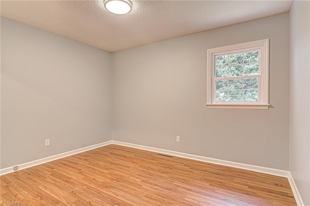508 Heatherton Lane Rural Hall, NC 27045 - Photo 16 of 32