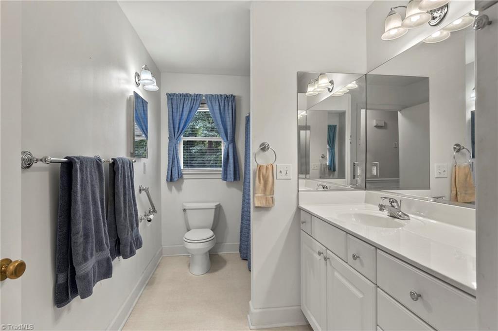 1127 Pinebluff Road Winston-Salem, NC 27103 - Photo 13 of 24 Hall bath