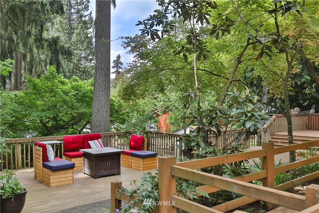 13521 182nd Avenue Southeast Renton, WA 98059 - Photo 17 of 24