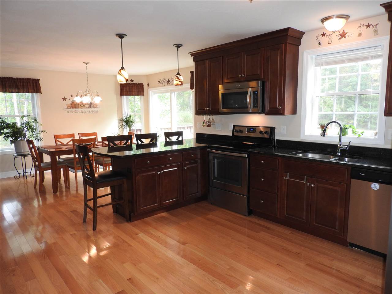 92 West Ridge Circle Hopkinton, NH 03229 - Photo 5 of 24