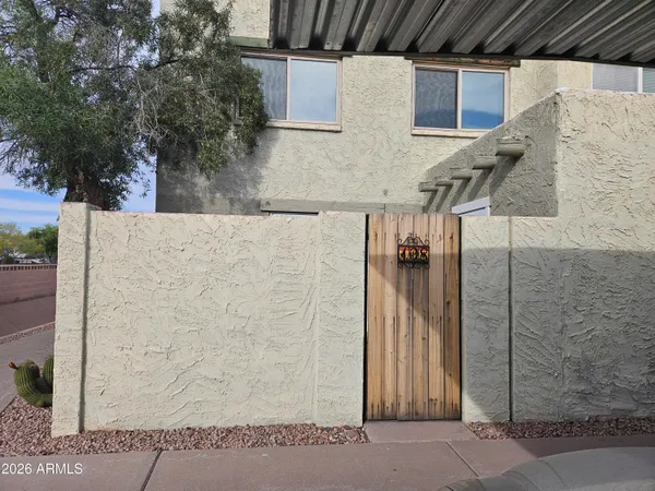 $267,500 | 1500 West Rio Salado Parkway, Unit 108, Mesa, AZ 85201
