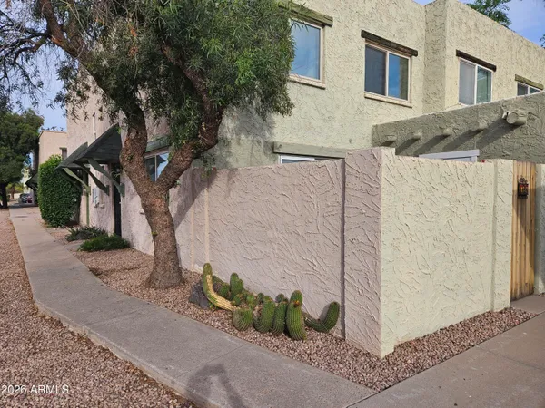 $267,500 | 1500 West Rio Salado Parkway, Unit 108, Mesa, AZ 85201