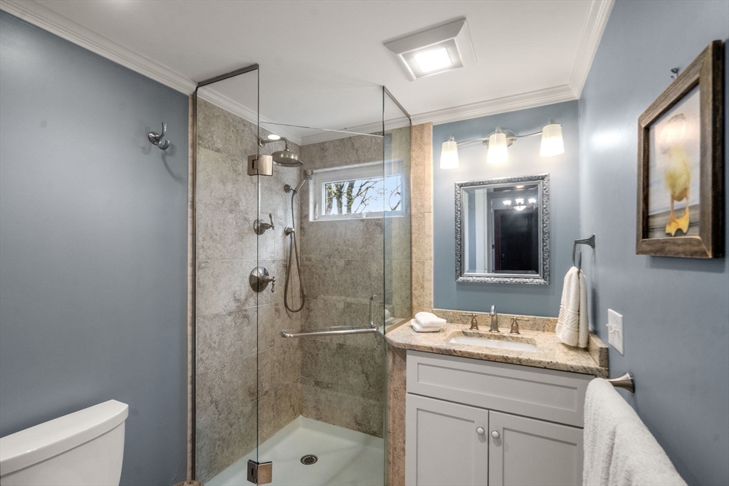 28 Maplewood Road Worcester, MA 01602 - Photo 16 of 39 Gallery Image 16