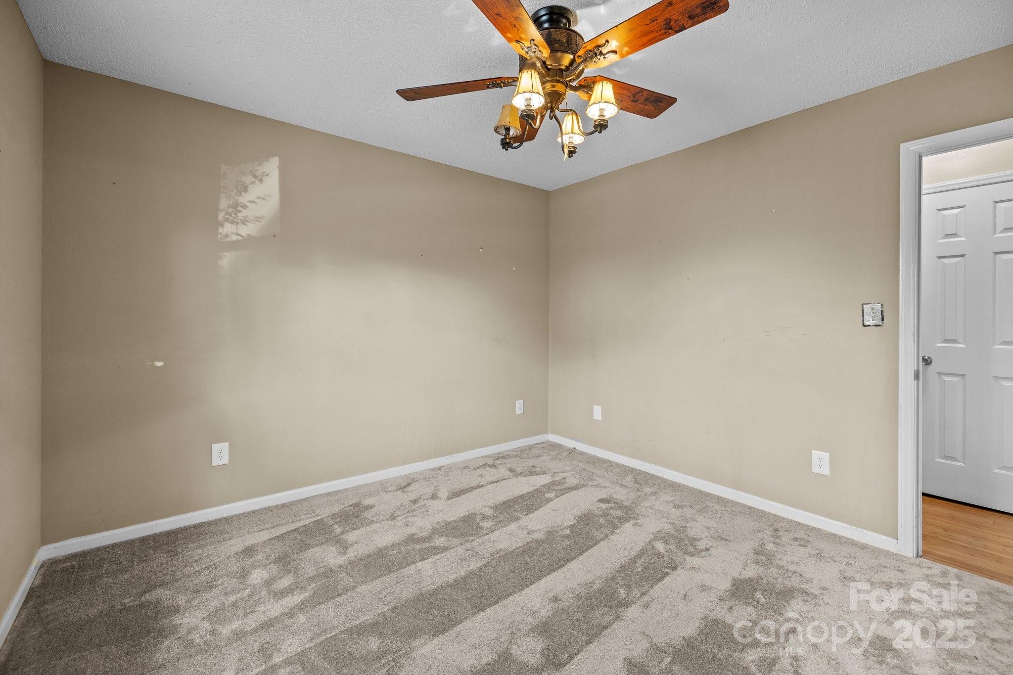 1714 Philadelphia Church Road Dallas, NC 28034 - Photo 19 of 36