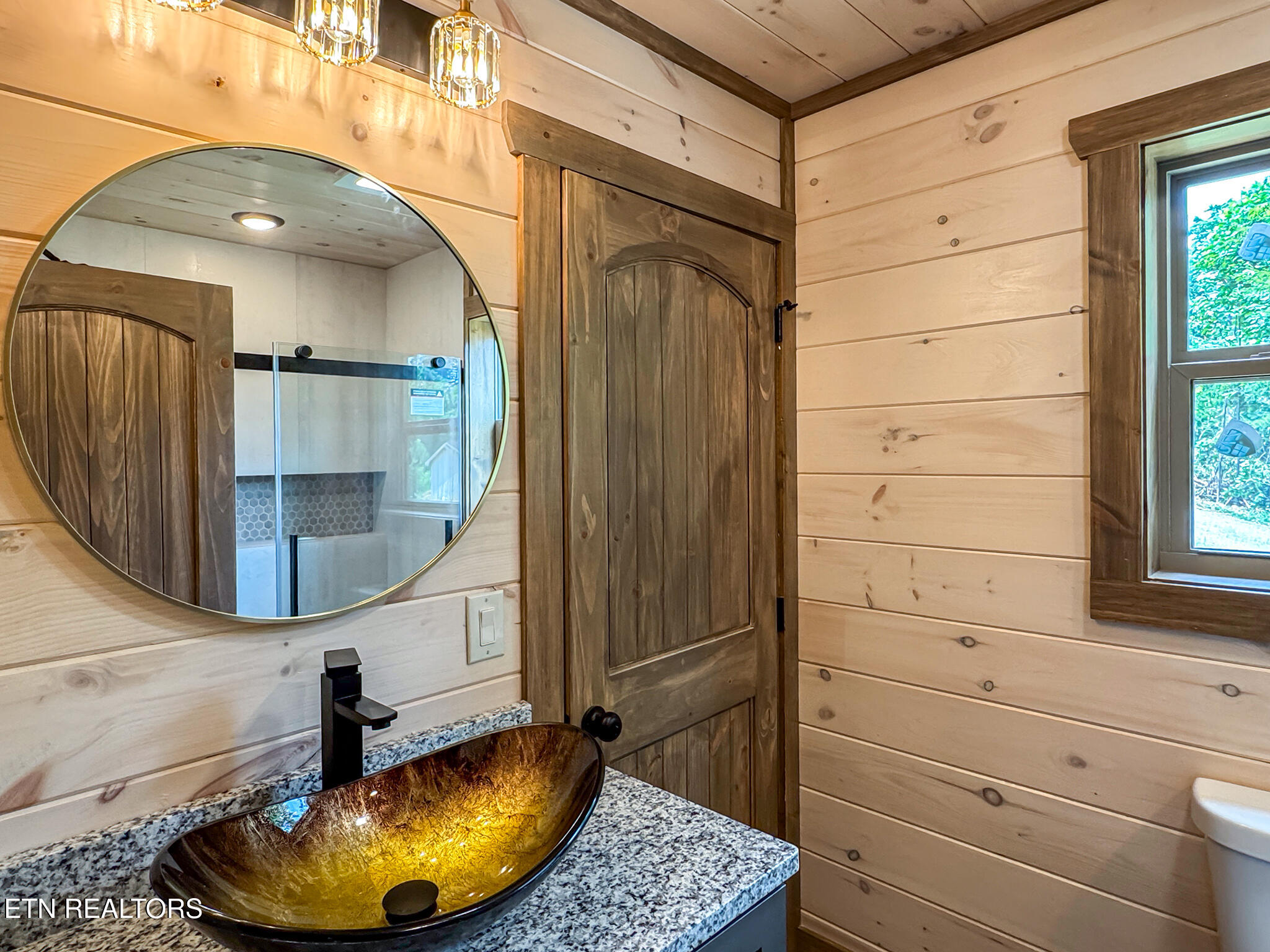 626 Jess Field Road Gatlinburg, TN 37738 - Photo 29 of 55 bath 2