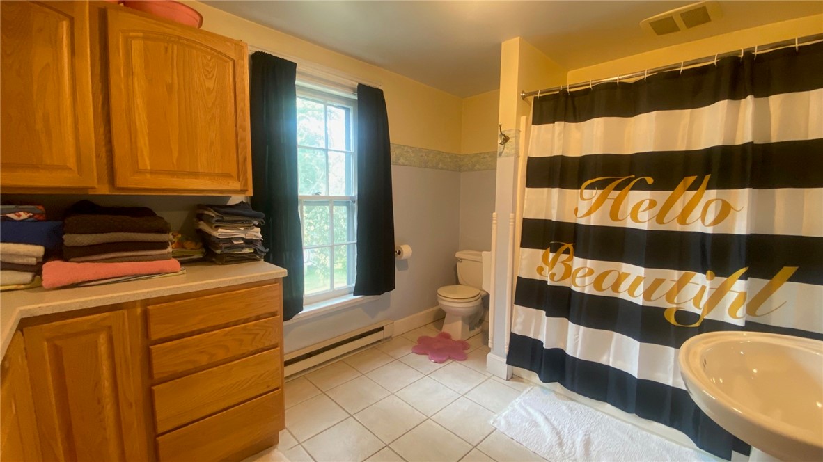 346 Main Street Milo, NY 14527 - Photo 23 of 50 Main house upper full bathroom