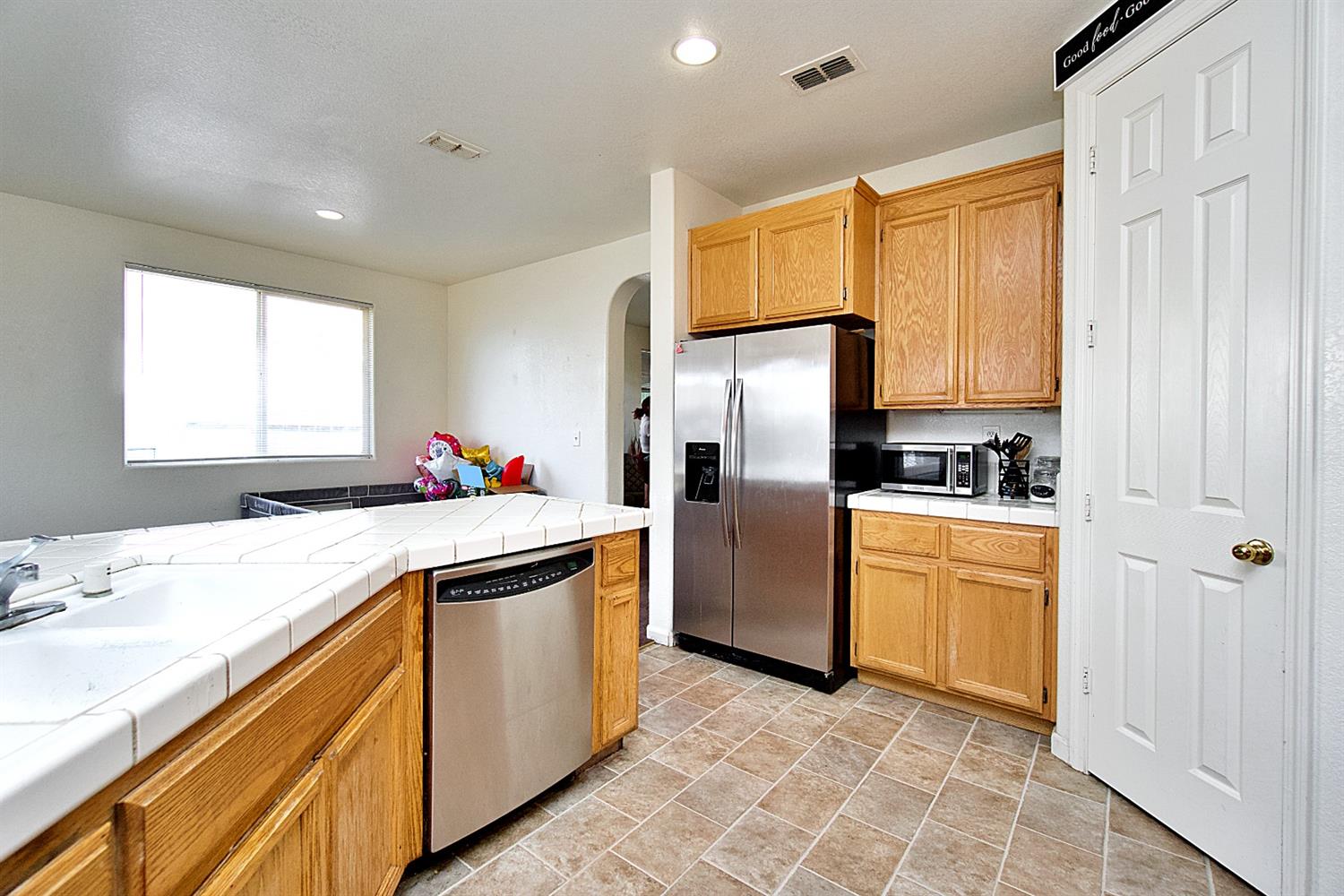 1022 San Ramon Avenue Madera, CA 93637 - Photo 15 of 27 Gallery Image 15