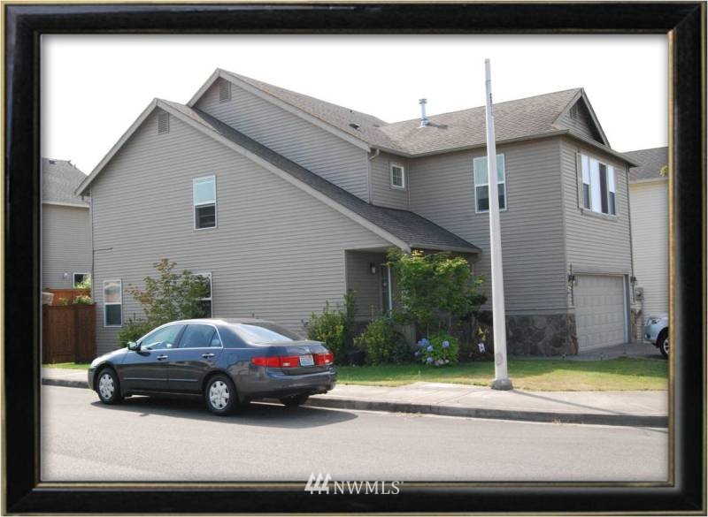 300 Kirkland Place Southeast Renton, WA 98056 - Photo 2 of 13 Gallery Image 2