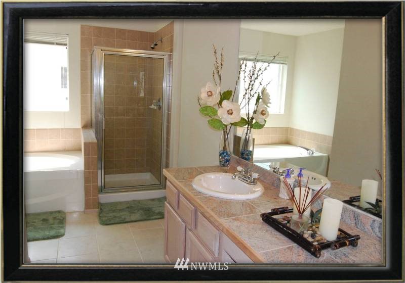300 Kirkland Place Southeast Renton, WA 98056 - Photo 11 of 13 Gallery Image 11