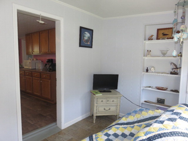 28237 Nelsonia Road Bloxom, VA 23308 - Photo 18 of 24