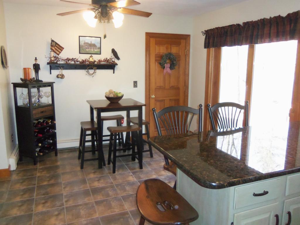 21 Kipling Rock Road Rochester, NH 03867 - Photo 4 of 21