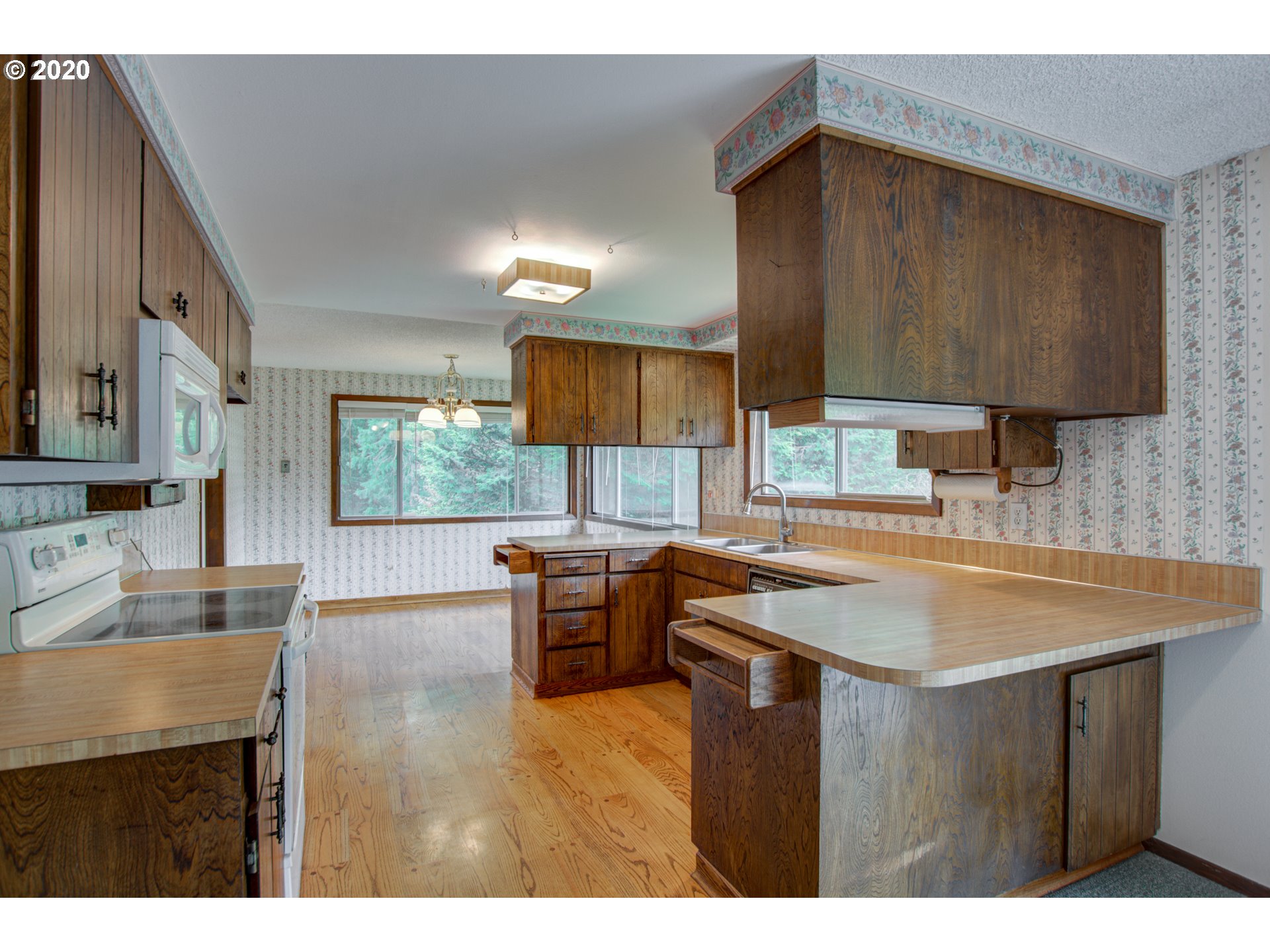 18265 South Elida Road Oregon City, OR 97045 - Photo 13 of 32 Gallery Image 13