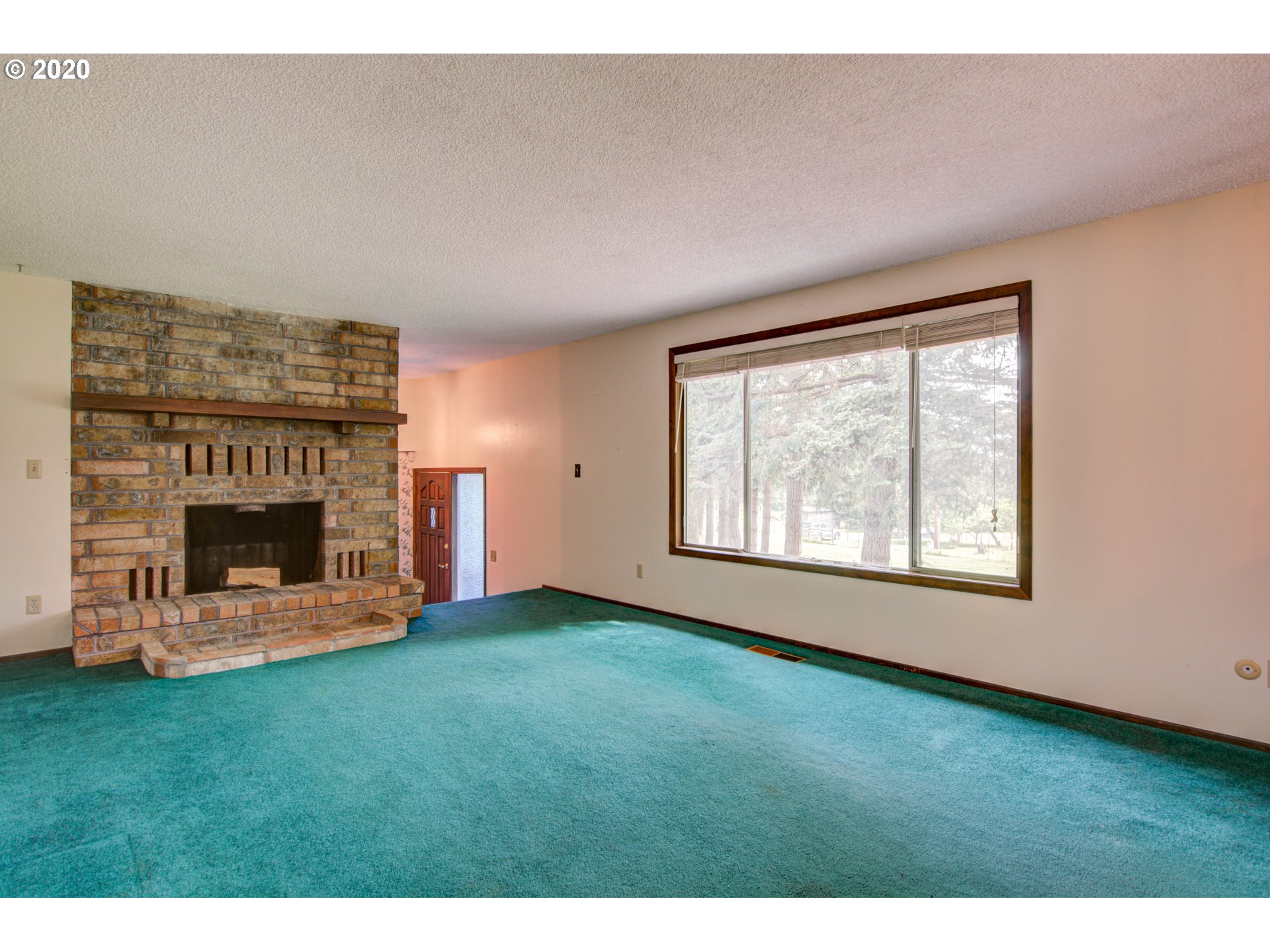 18265 South Elida Road Oregon City, OR 97045 - Photo 6 of 32 Gallery Image 6