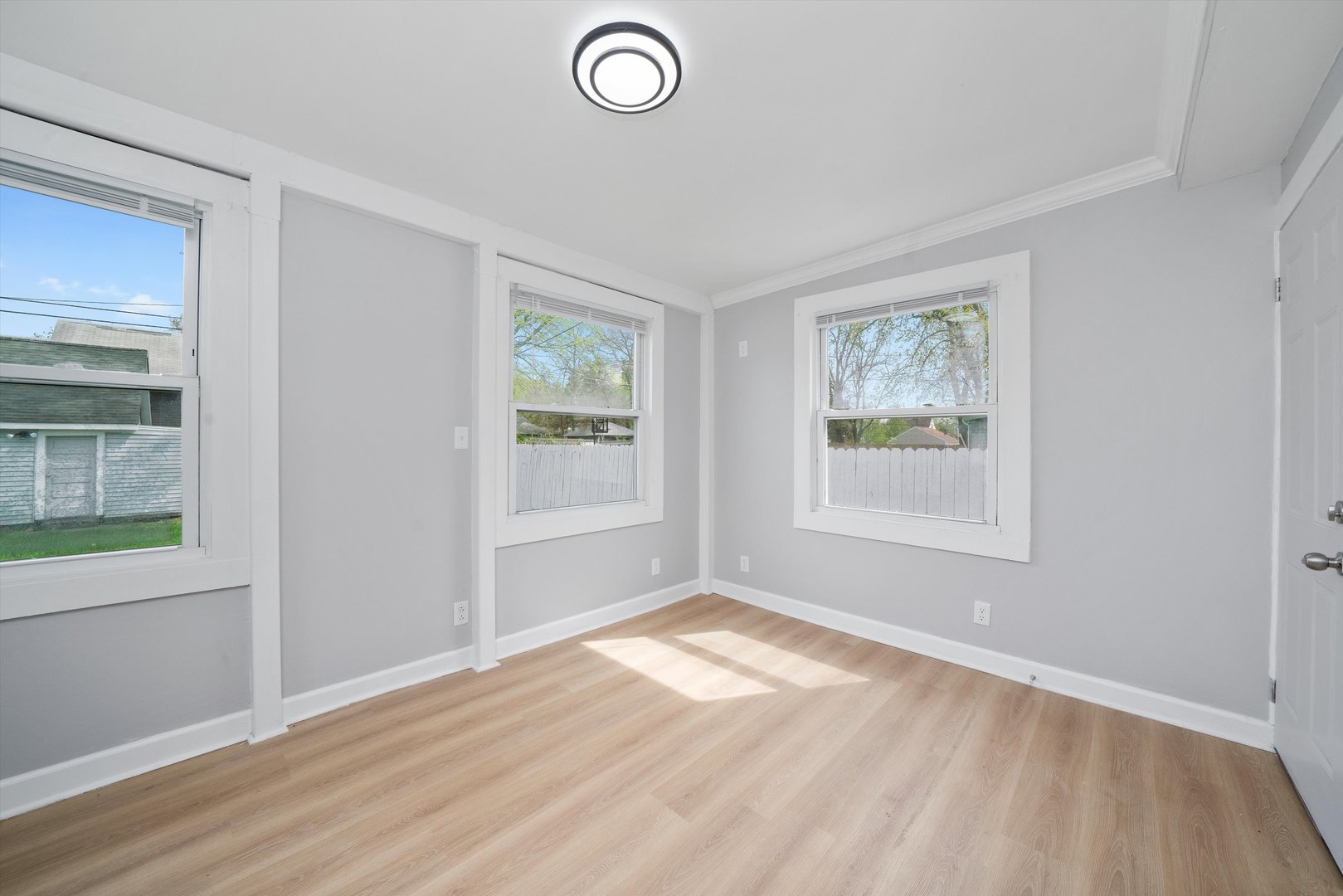 500 Engle Street Dolton, IL 60419 - Photo 13 of 29