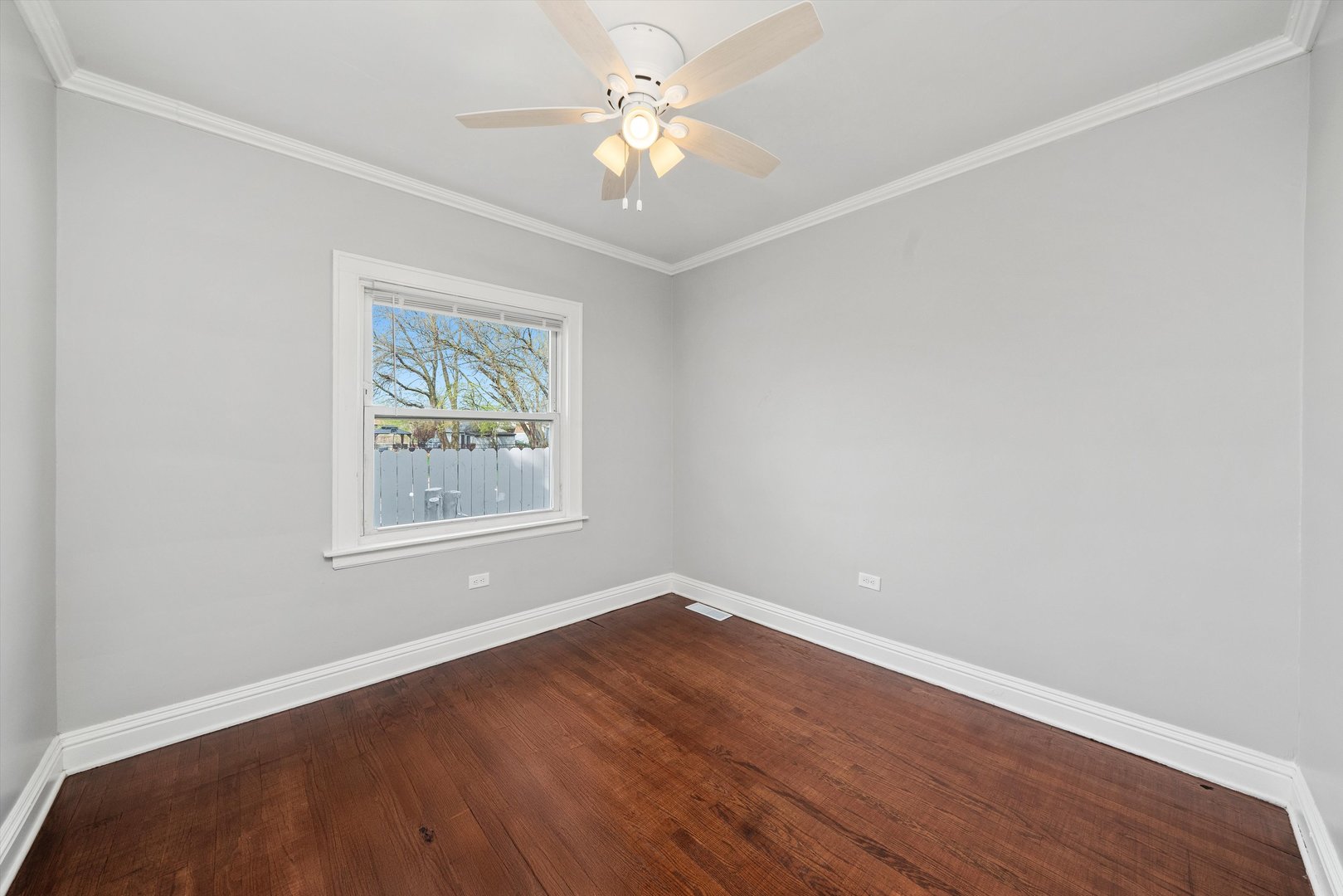 500 Engle Street Dolton, IL 60419 - Photo 10 of 29