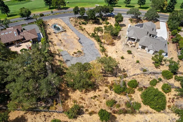 $999,000 | 170 Westgate Drive, Napa, CA 94558