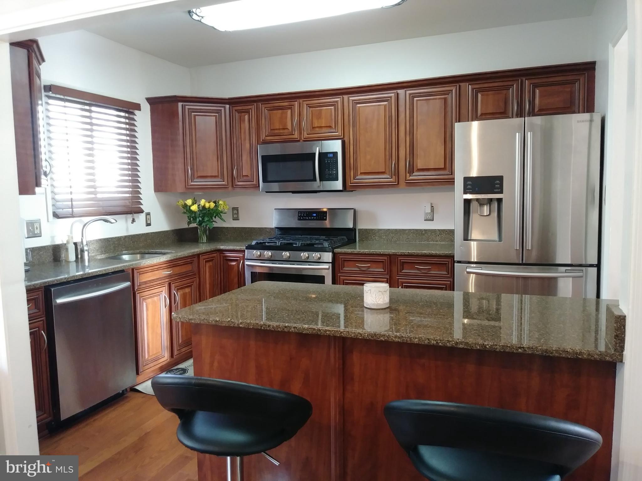 3204 Greenmead Road Baltimore, MD 21244 - Photo 2 of 16