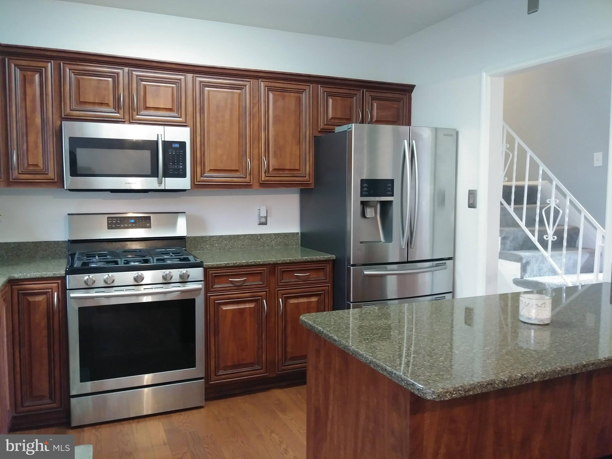 3204 Greenmead Road Baltimore, MD 21244 - Photo 3 of 16