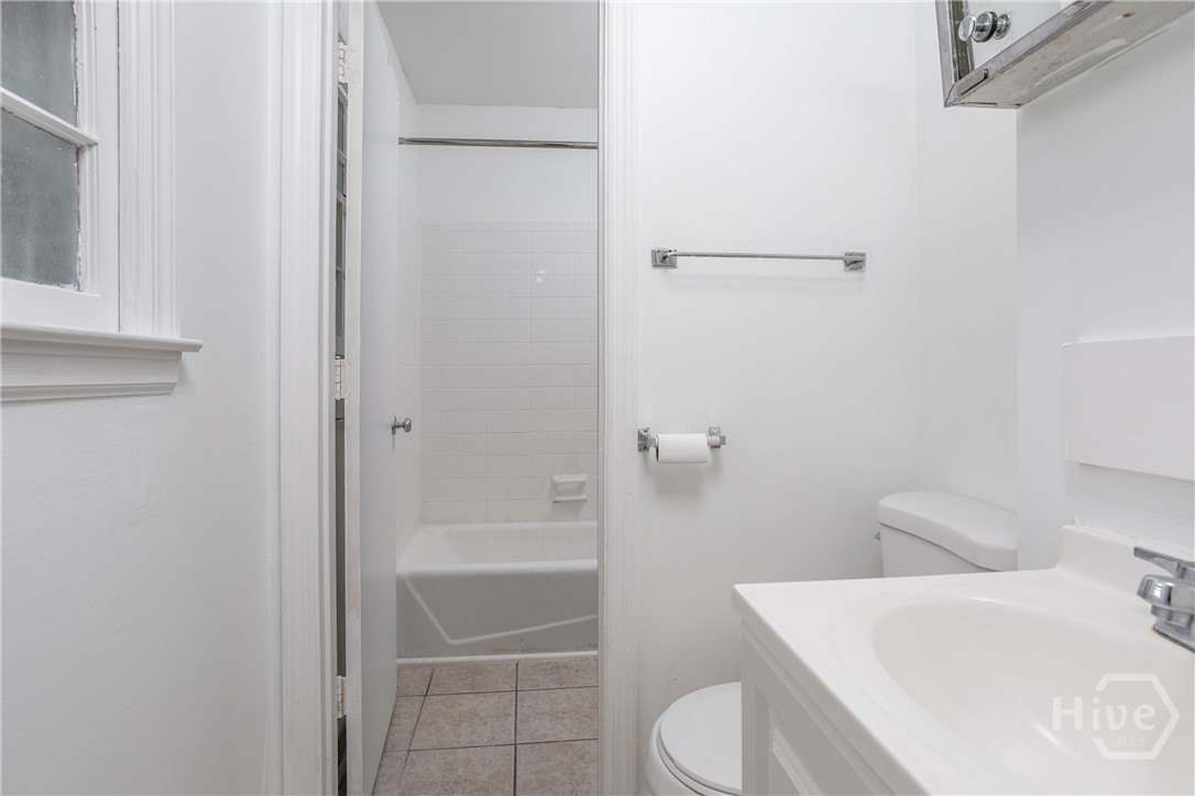 5 Ossabaw Road Savannah, GA 31410 - Photo 17 of 19