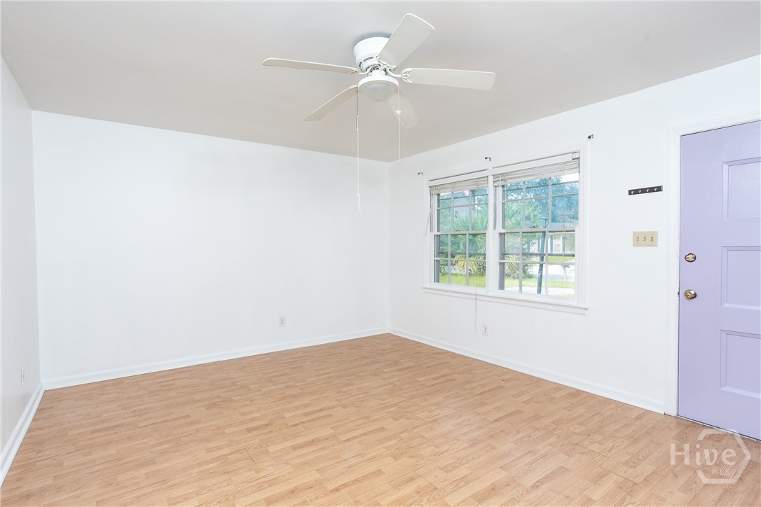 5 Ossabaw Road Savannah, GA 31410 - Photo 4 of 19