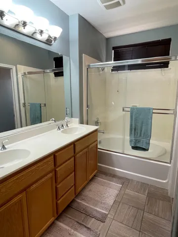 $565,000 | 1626 Topiary Drive, Manteca, CA 95337