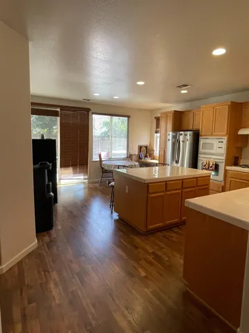 $565,000 | 1626 Topiary Drive, Manteca, CA 95337