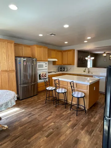 $565,000 | 1626 Topiary Drive, Manteca, CA 95337