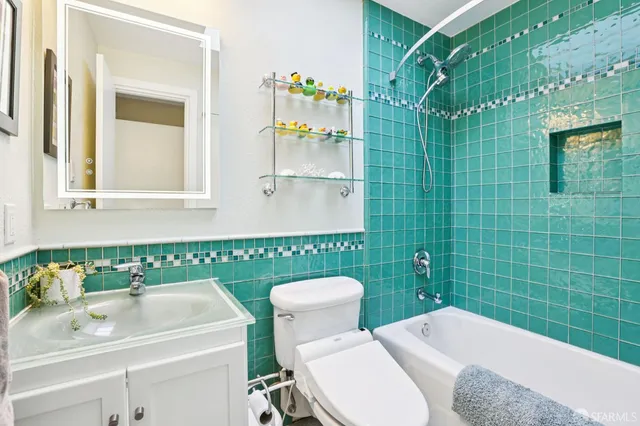 $2,595,000 | 172 Portola Drive, San Francisco, CA 94131