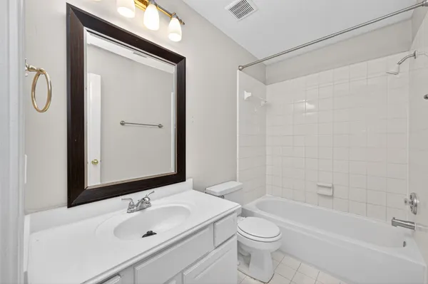 $2,350 | 20906 Greenfield Trail, Humble, TX 77346