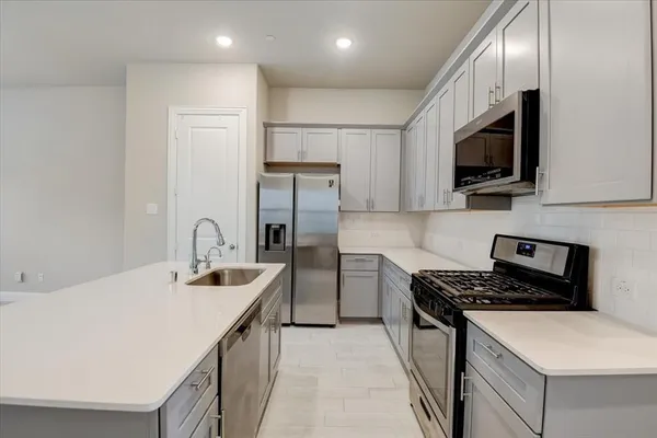 $2,995 | 4208 Wetstone Lane, Frisco, TX 75034