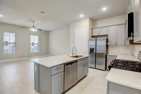 $2,995 | 4208 Wetstone Lane, Frisco, TX 75034