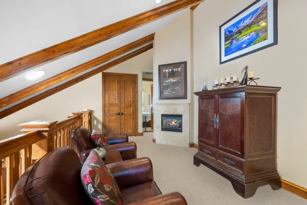 $2,999,000 | 217 Starwood Drive, Mammoth Lakes, CA 93546