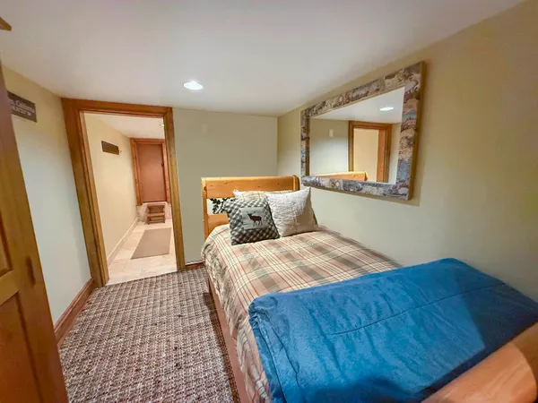 $2,999,000 | 217 Starwood Drive, Mammoth Lakes, CA 93546