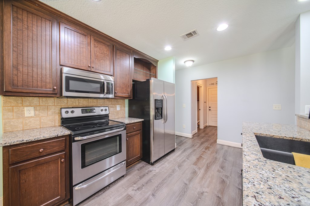 917 Greenburt Road Seale, AL 36875 - Photo 15 of 49 Gallery Image 15