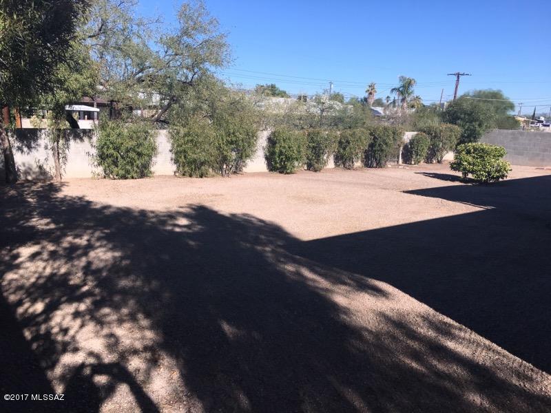 1912 West Tourney Road Tucson, AZ 85713 - Photo 16 of 21 Gallery Image 16
