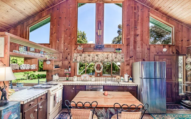 $739,000 | 99-1798 Painiu Loop, Volcano, HI 96785