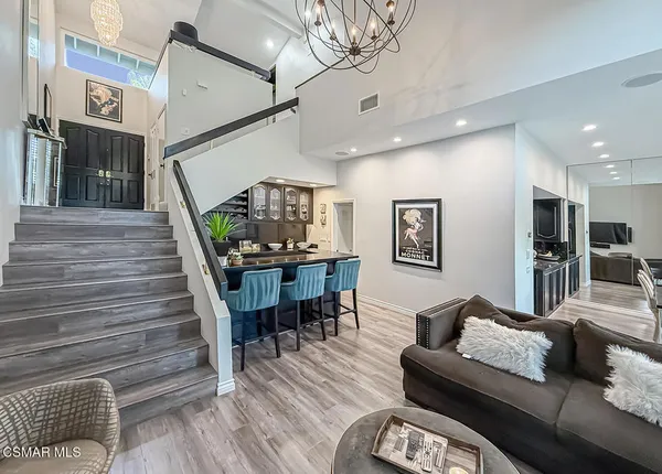 $989,950 | 4695 Club View Drive, Westlake Village, CA 91362