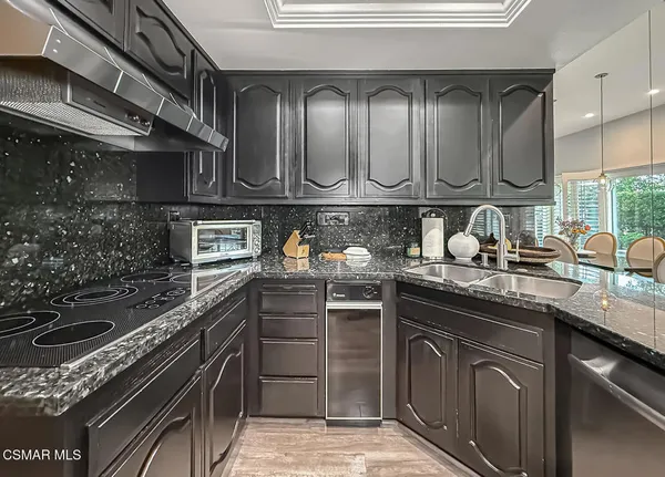 $989,950 | 4695 Club View Drive, Westlake Village, CA 91362