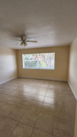 $1,695 | 105 South Riverside Drive, Unit 204, Pompano Beach, FL 33062