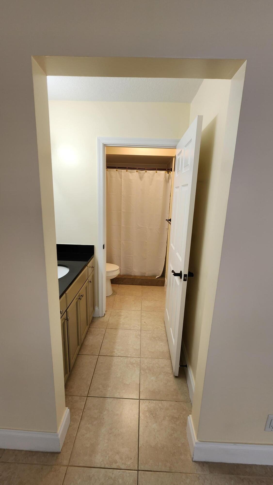 105 South Riverside Drive, Unit 204 Pompano Beach, FL 33062 - Photo 13 of 26 20240913_112512