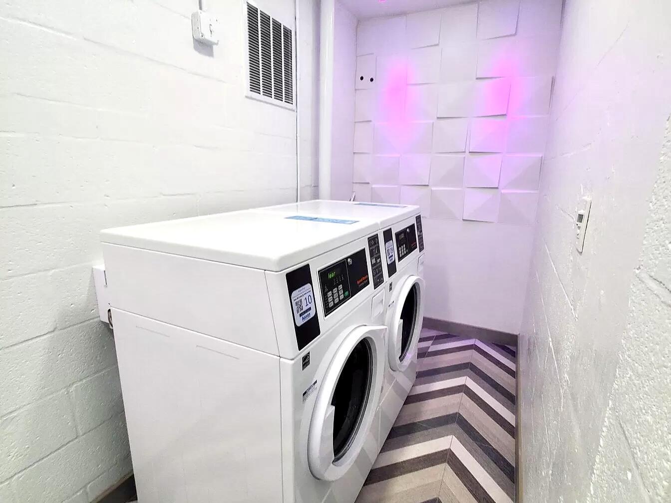 105 South Riverside Drive, Unit 204 Pompano Beach, FL 33062 - Photo 17 of 26 IMG_0811