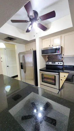 $1,695 | 105 South Riverside Drive, Unit 204, Pompano Beach, FL 33062