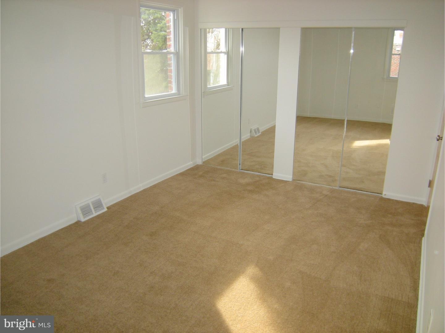 285 Ridgeway Terrace Philadelphia, PA 19116 - Photo 9 of 10 Unit #2