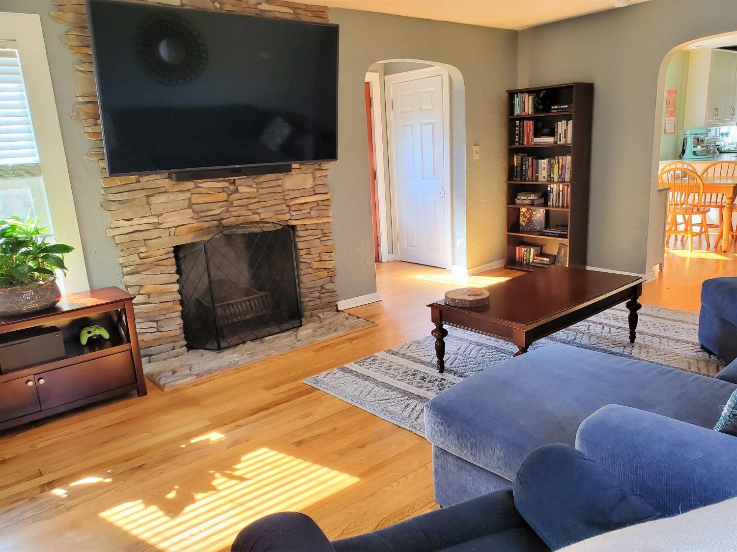 3409 Mohler Road Blue Ash, OH 45241 - Photo 11 of 20