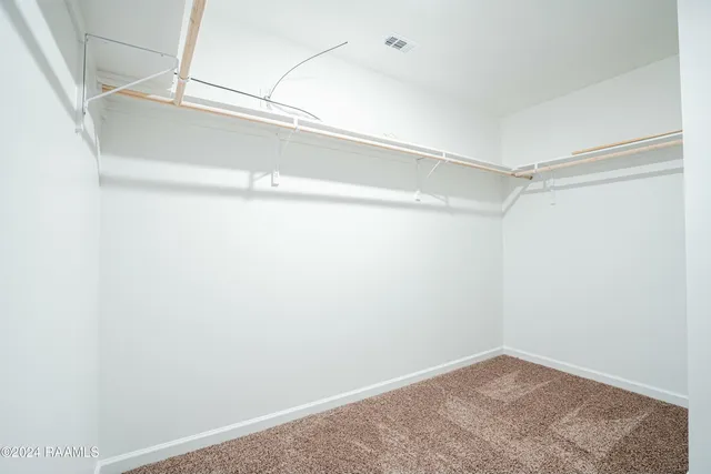 $1,900 | 101 Acadian Lk Drive, Duson, LA 70529