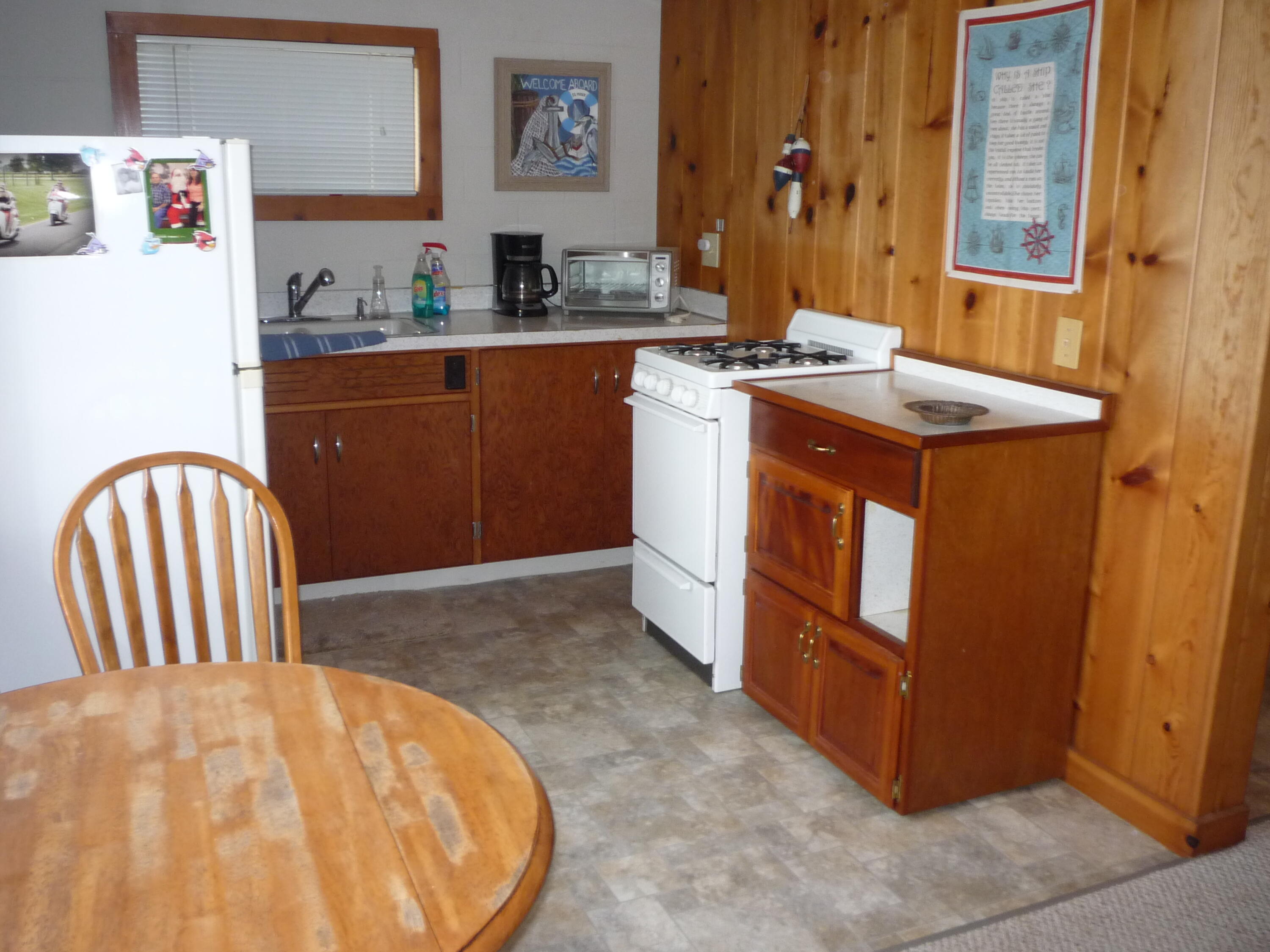 828 Shawnee Beach Road Bronson, MI 49028 - Photo 36 of 54 P1080450